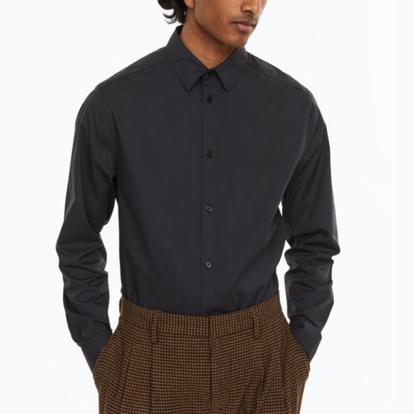 H&M Other - H&M Slim Fit Easy Iron Navy Casual Button Down Shirt
